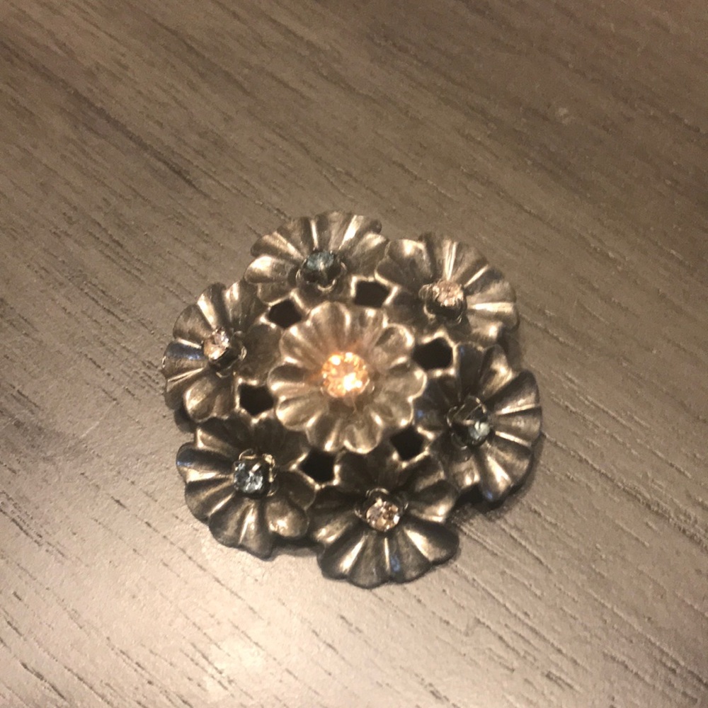 Sabika pin